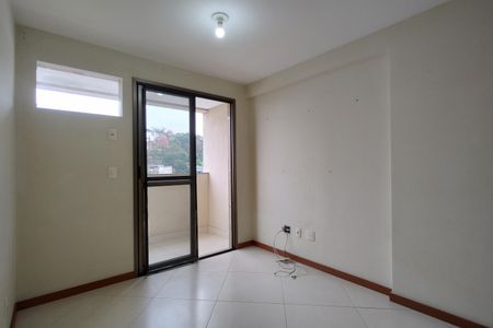 Apartamento à venda com 64m², 2 quartos e 1 vagaSala