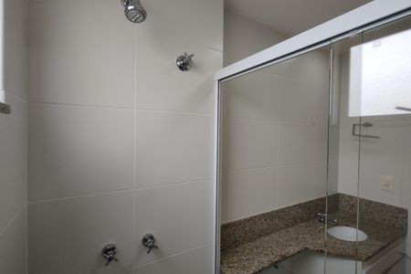 Apartamento à venda com 64m², 2 quartos e 1 vagaBanheiro Social