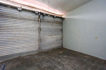 Casa para alugar com 65m², 1 quarto e sem vaga Casa para alugar com 65m², 1 quarto e sem vagaGaragem