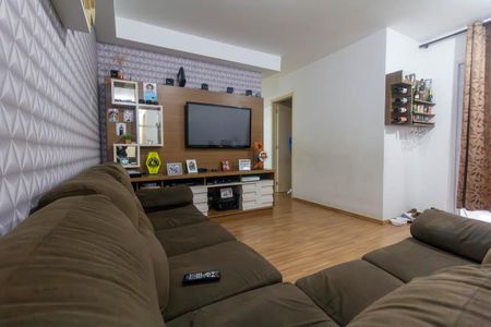 Apartamento à venda com 70m², 3 quartos e 1 vagaSala