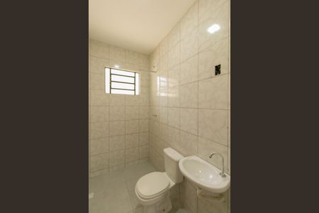 Casa à venda com 90m², 2 quartos e 2 vagasBanheiro