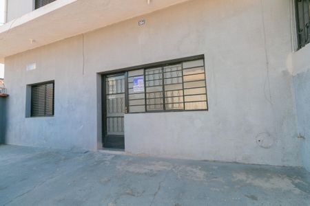 Casa à venda com 90m², 2 quartos e 2 vagasFachada