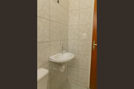 Casa à venda com 90m², 2 quartos e 2 vagasBanheiro