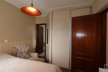 Apartamento à venda com 210m², 4 quartos e 4 vagasSuíte 1