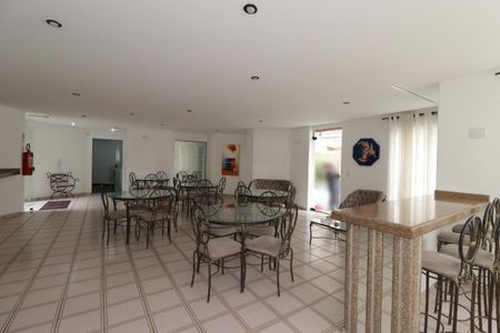 Apartamento à venda com 210m², 4 quartos e 4 vagasÁrea Comum - Salão de Festa
