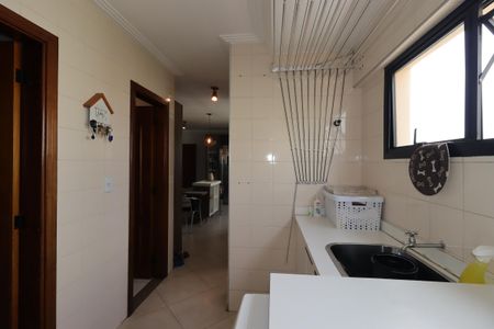 Apartamento à venda com 210m², 4 quartos e 4 vagasÁrea de Serviço