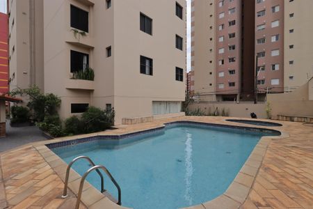 Apartamento à venda com 210m², 4 quartos e 4 vagasÁrea Comum - Piscina