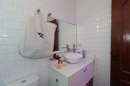 Apartamento à venda com 210m², 4 quartos e 4 vagasBanheiro da Suíte 2