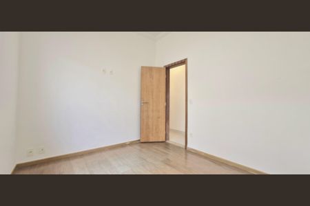 Casa à venda com 170m², 3 quartos e 5 vagas Casa à venda com 170m², 3 quartos e 5 vagasQuarto 1