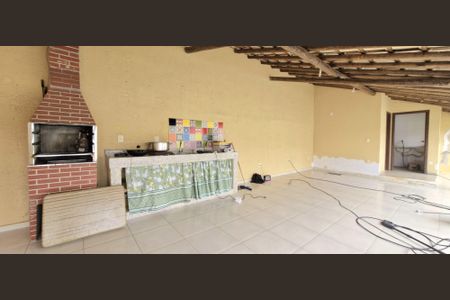 Casa à venda com 170m², 3 quartos e 5 vagas Casa à venda com 170m², 3 quartos e 5 vagasÁrea comum