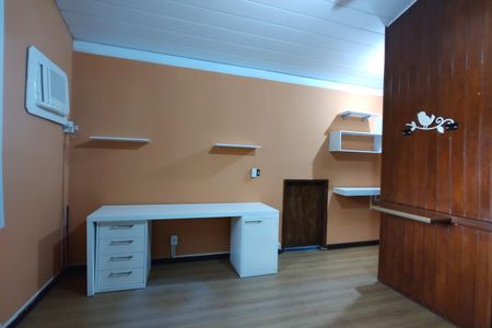 Casa de condomínio à venda com 330m², 4 quartos e 2 vagasQuarto 1