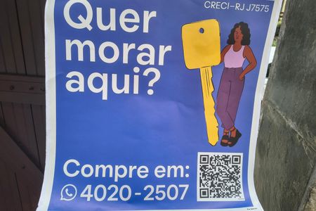 Casa de condomínio à venda com 330m², 4 quartos e 2 vagasPlaca 