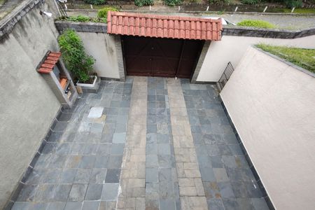 Casa de condomínio à venda com 330m², 4 quartos e 2 vagasGaragem