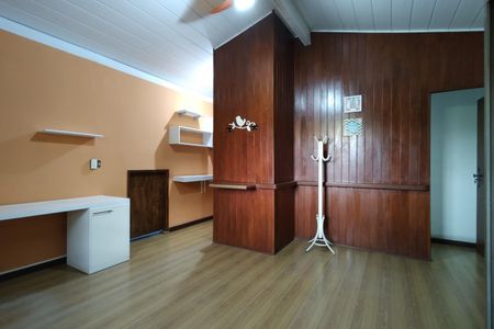 Casa de condomínio à venda com 330m², 4 quartos e 2 vagasQuarto 1