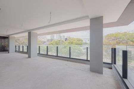 Apartamento à venda com 301m², 3 quartos e 4 vagasVaranda