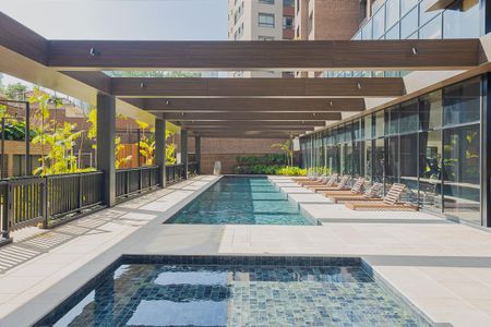 Apartamento à venda com 301m², 3 quartos e 4 vagasÁrea comum