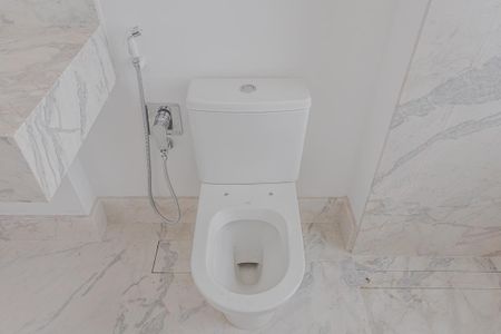 Apartamento à venda com 301m², 3 quartos e 4 vagasBanheiro da Suíte 1