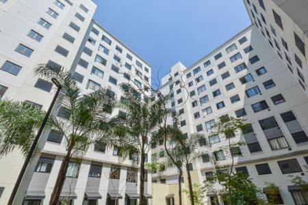 Apartamento para alugar com 35m², 2 quartos e 1 vaga Apartamento para alugar com 35m², 2 quartos e 1 vagaFachada