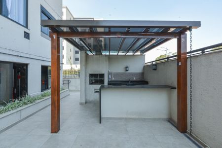Apartamento para alugar com 35m², 2 quartos e 1 vaga Apartamento para alugar com 35m², 2 quartos e 1 vagaÁrea comum - Churrasqueira