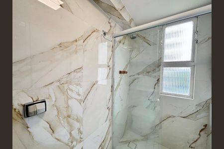 Apartamento à venda com 89m², 2 quartos e 1 vagaBanheiro da Suíte