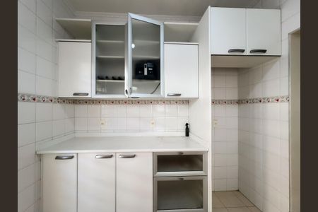 Casa de condomínio para alugar com 192m², 3 quartos e 6 vagas Casa de condomínio para alugar com 192m², 3 quartos e 6 vagasCozinha