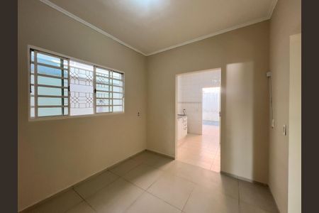 Casa de condomínio para alugar com 192m², 3 quartos e 6 vagas Casa de condomínio para alugar com 192m², 3 quartos e 6 vagasCopa