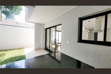 Apartamento à venda com 232m², 3 quartos e 3 vagasÁrea externa