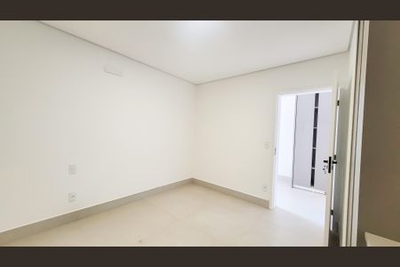 Apartamento à venda com 232m², 3 quartos e 3 vagasSuite 1