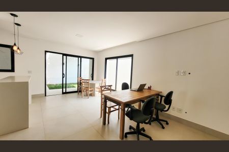 Sala de apartamento à venda com 3 quartos, 232m² em Parque Taquaral, Campinas
