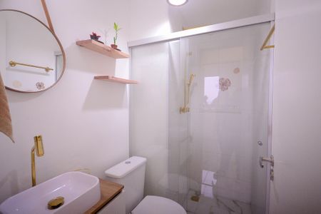 Apartamento para alugar com 38m², 2 quartos e sem vagaBanheiro 