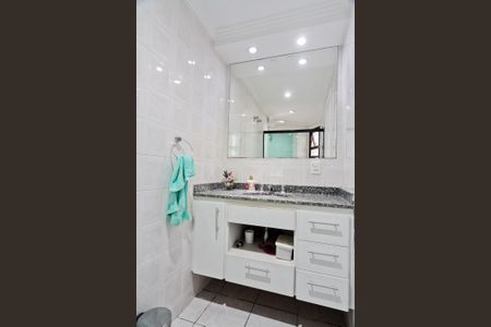 Apartamento à venda com 131m², 3 quartos e 2 vagasBanheiro da Suíte 2