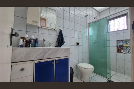 Apartamento à venda com 67m², 2 quartos e 1 vagaBanheiro da suíte