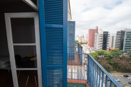 Varanda de kitnet/studio para alugar com 1 quarto, 45m² em Sé, São Paulo