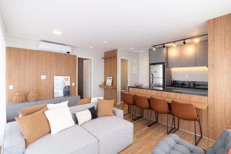 Sala de apartamento à venda com 2 quartos, 77m² em Pinheiros, São Paulo