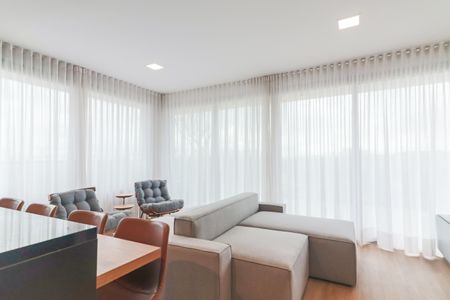 Apartamento para alugar com 77m², 1 quarto e 1 vaga Apartamento para alugar com 77m², 1 quarto e 1 vagaSala