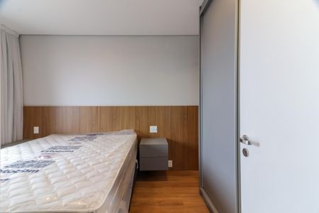Apartamento para alugar com 77m², 1 quarto e 1 vaga Apartamento para alugar com 77m², 1 quarto e 1 vagaQuarto