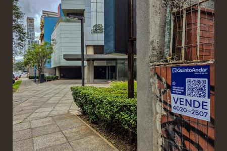 Apartamento para alugar com 77m², 1 quarto e 1 vaga Apartamento para alugar com 77m², 1 quarto e 1 vagaPlaquinha