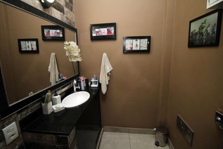 Apartamento à venda com 72m², 2 quartos e sem vagaBanheiro