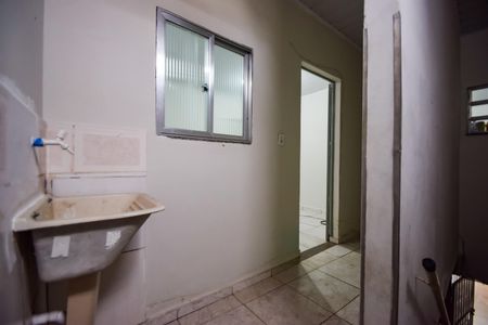 Casa para alugar com 45m², 2 quartos e sem vagaÁrea de Serviço