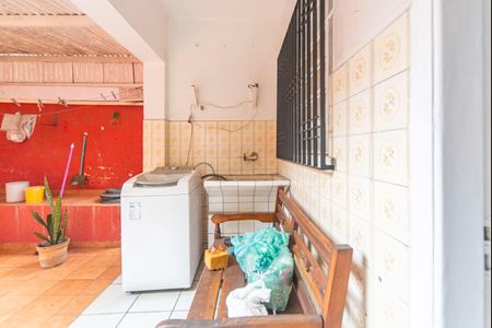 Casa à venda com 486m², 2 quartos e 3 vagas Casa à venda com 486m², 2 quartos e 3 vagasÁrea de Serviço