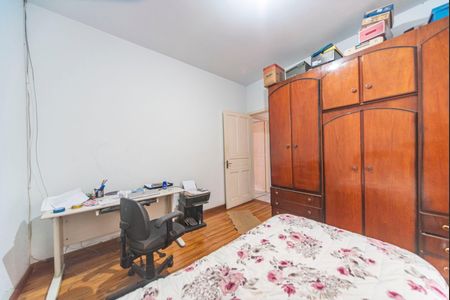 Casa à venda com 486m², 2 quartos e 3 vagas Casa à venda com 486m², 2 quartos e 3 vagasQuarto 2