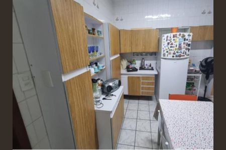 Casa à venda com 2 quartos, 120m² em Vila Guarani, São Paulo