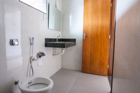 Casa para alugar com 160m², 2 quartos e 1 vagaBanheiro Social