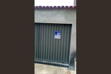 Casa para alugar com 160m², 2 quartos e 1 vagaFachada - Placa