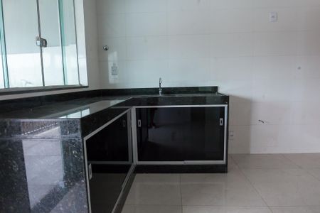 Casa para alugar com 160m², 2 quartos e 1 vagaCozinha