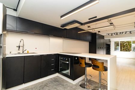 Studio à venda com 74m², 1 quarto e sem vagaCozinha