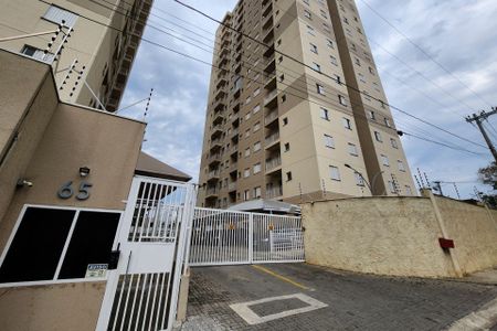 Apartamento para alugar com 57m², 2 quartos e 1 vaga Apartamento para alugar com 57m², 2 quartos e 1 vagaFachada e portaria