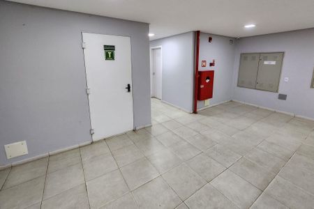 Apartamento para alugar com 57m², 2 quartos e 1 vaga Apartamento para alugar com 57m², 2 quartos e 1 vagaHall de entrada