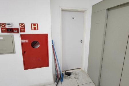 Apartamento para alugar com 57m², 2 quartos e 1 vaga Apartamento para alugar com 57m², 2 quartos e 1 vagaPorta