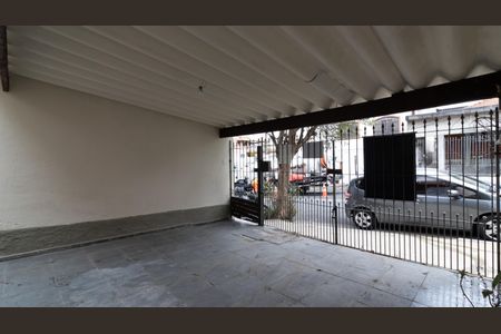 Casa à venda com 155m², 4 quartos e 2 vagas Casa à venda com 155m², 4 quartos e 2 vagasGaragem